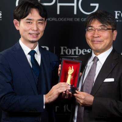 Akio Naito, President of Seiko Watch Corporation and Takuma Kawauchiya, Grand Seiko movement designer, winner of the Chronometry Prize 2022