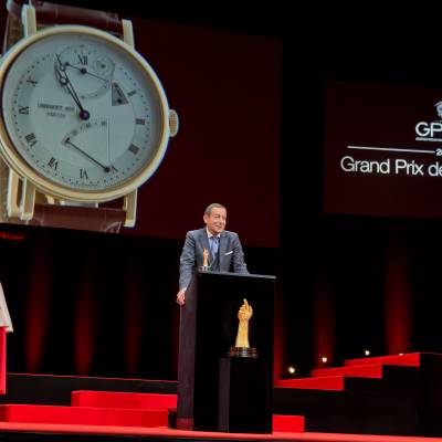  Johann Schneider-Ammann (Conseiller fédéral) et Jean-Charles Zufferey (Vice-président de Breguet, marque gagnante du Grand Prix de l’Aguille d’Or 2014)