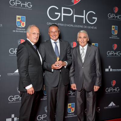  Johann Schneider-Ammann (Conseiller fédéral), Jean-Christophe Babin (CEO de Bulgari, marque lauréate du Prix de la Montre Joaillerie 2014) et Carlo Lamprecht (Président de la Fondation du GPHG)