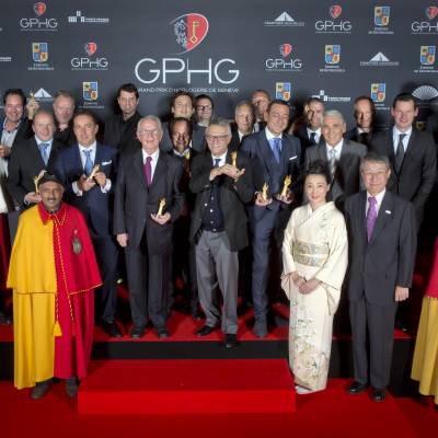  The Prize winners of the Grand Prix d’Horlogerie de Genève 2014 : Bart and Tim Grönefeld (Co-founders of Grönefeld), Kari Voutilainen (Founder of Voutilainen), Felix Baumgartner and Martin Frei (Co-founders of Urwerk), Pierre Jacques (CEO of De Bethune), Walter Lange (Founder of A. Lange & Söhne), Christophe Claret (Founder and president of Christophe Claret), Aldo Magada (President & CEO of Zenith), Dr Helmut Crott (Owner of Urban Jürgensen & Sonner), Johann Schneider-Ammann (Federal Counsellor), Jean-Christophe Babin (CEO of Bulgari), Jean-Charles Zufferey (Vice-president of Breguet), Ricardo Guadalupe (CEO of Hublot), Carlo Lamprecht (President of the Fondation of GPHG), Ryuhei Maeda (His Excellency Ambassador of Japan to in Switzerland) et Naoko Maeda, Wilhelm Schmid (CEO of A. Lange & Söhne), Pierre Maudet (State Councillor in Geneva), Stephen Urquhart (CEO of Omega), Susumu Kawanishi (Senior Vice-président of Seiko), Vincent Becchia (Product Director of Blancpain)