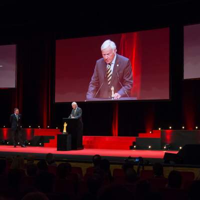Aurel Bacs (Président du jury) et David Newman (Président de The George Daniels Educational Trust, lauréat du Prix Spécial du Jury 2016)
