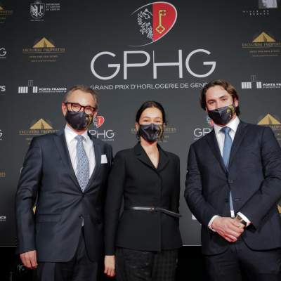 Raymond Loretan, Président de la Fondation du GPHG, Carine Maillard, Directrice de la Fondation du GPHG et Quentin Epiney, Membre de la Direction Générale du groupe Comptoir Immobilier et Responsable de la division prestige du groupe