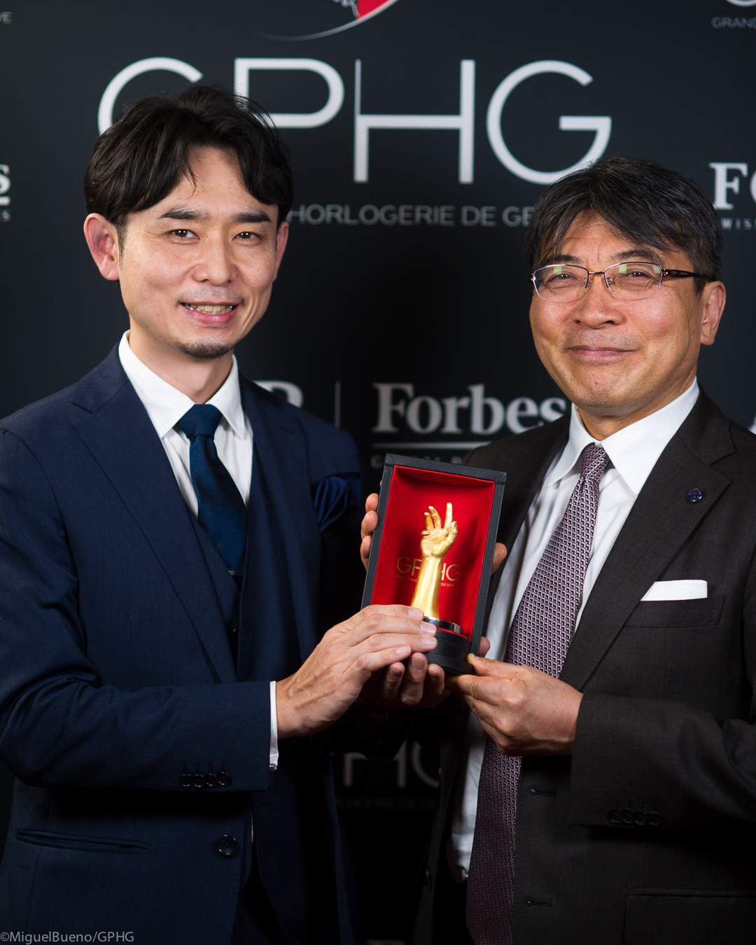 Akio Naito, President of Seiko Watch Corporation and Takuma Kawauchiya, Grand Seiko movement designer, winner of the Chronometry Prize 2022