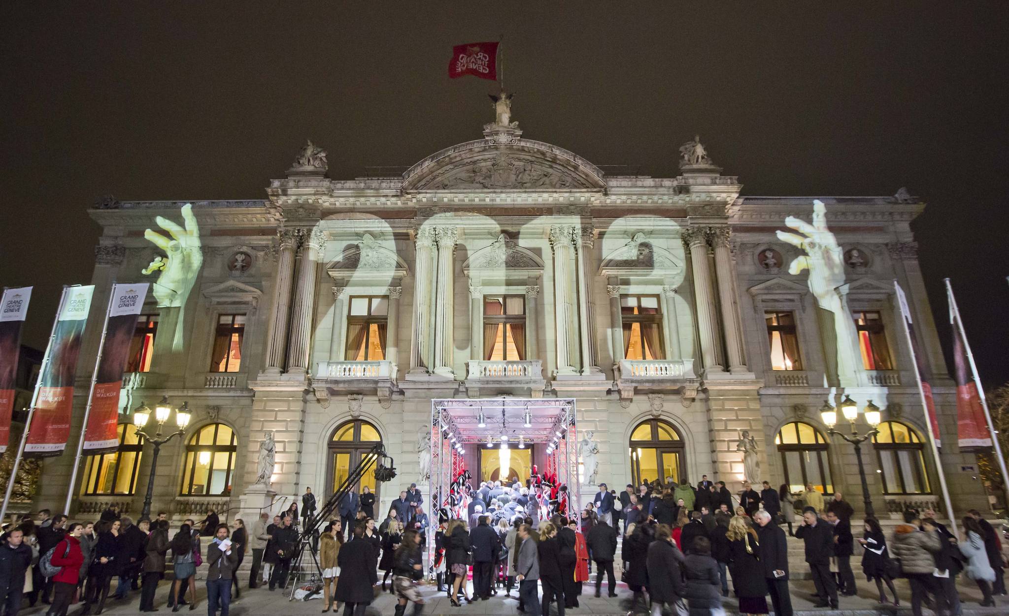 The Grand Théâtre de Genève lit up by Gerry Hofstetter