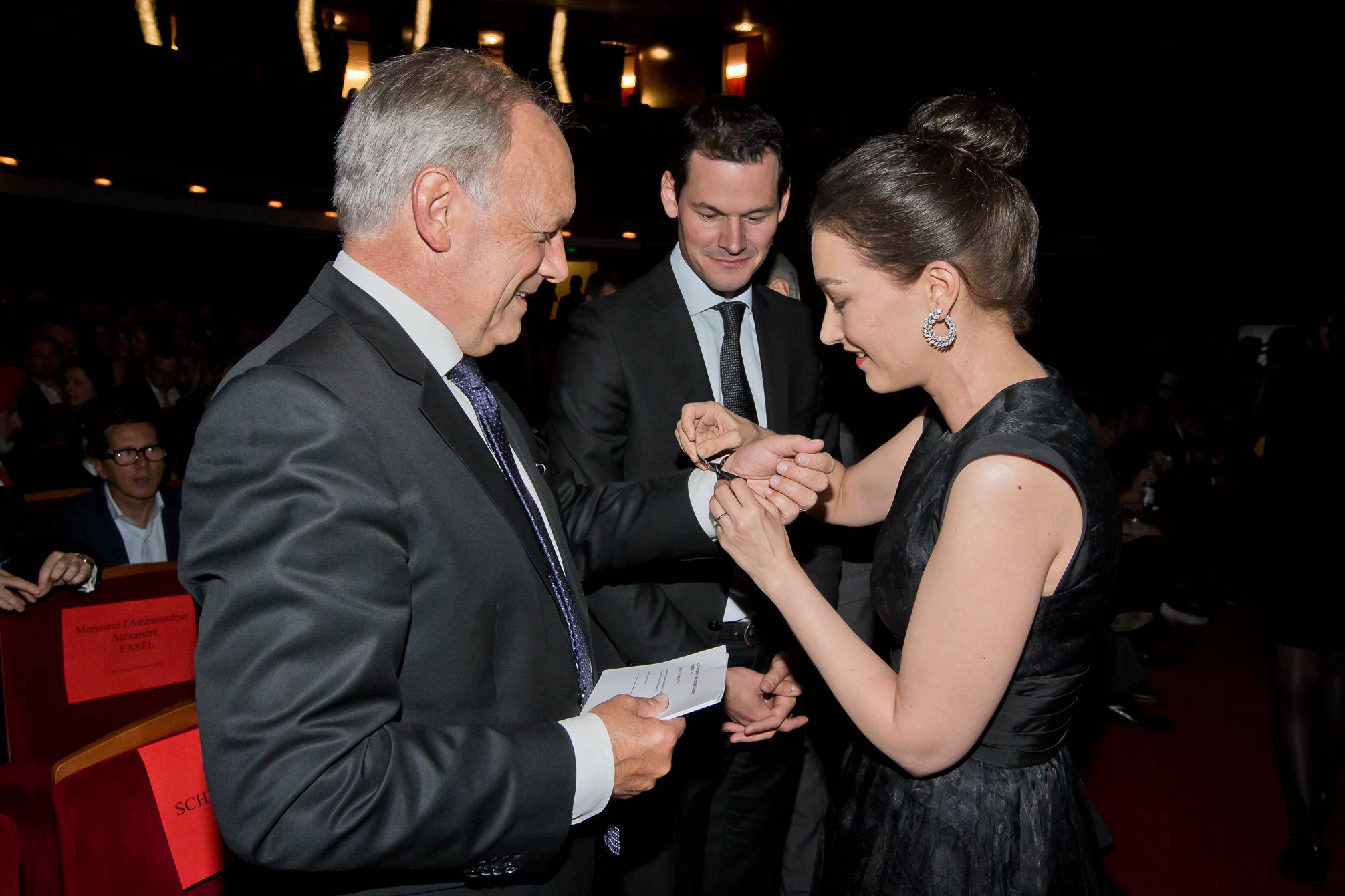 Johann Schneider-Ammann (Federal councillor), Pierre Maudet (State councillor) and Carine Maillard (Director of the GPHG Foundation)