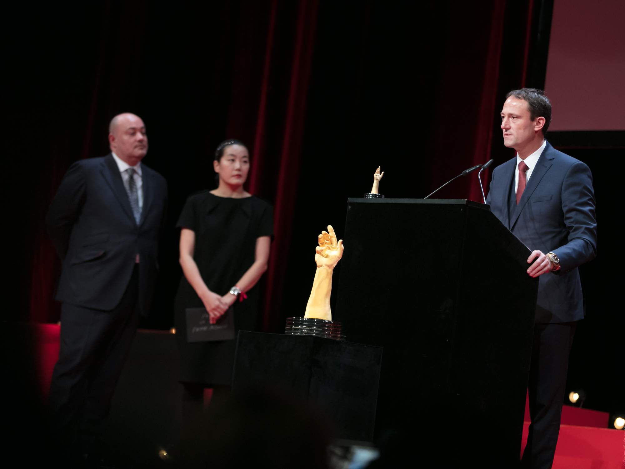 William Rohr, Heekyung Jung (jury members) and Eric Pirson (Director of Tudor, winner of the « Petite Aiguille » Watch Prize 2016)