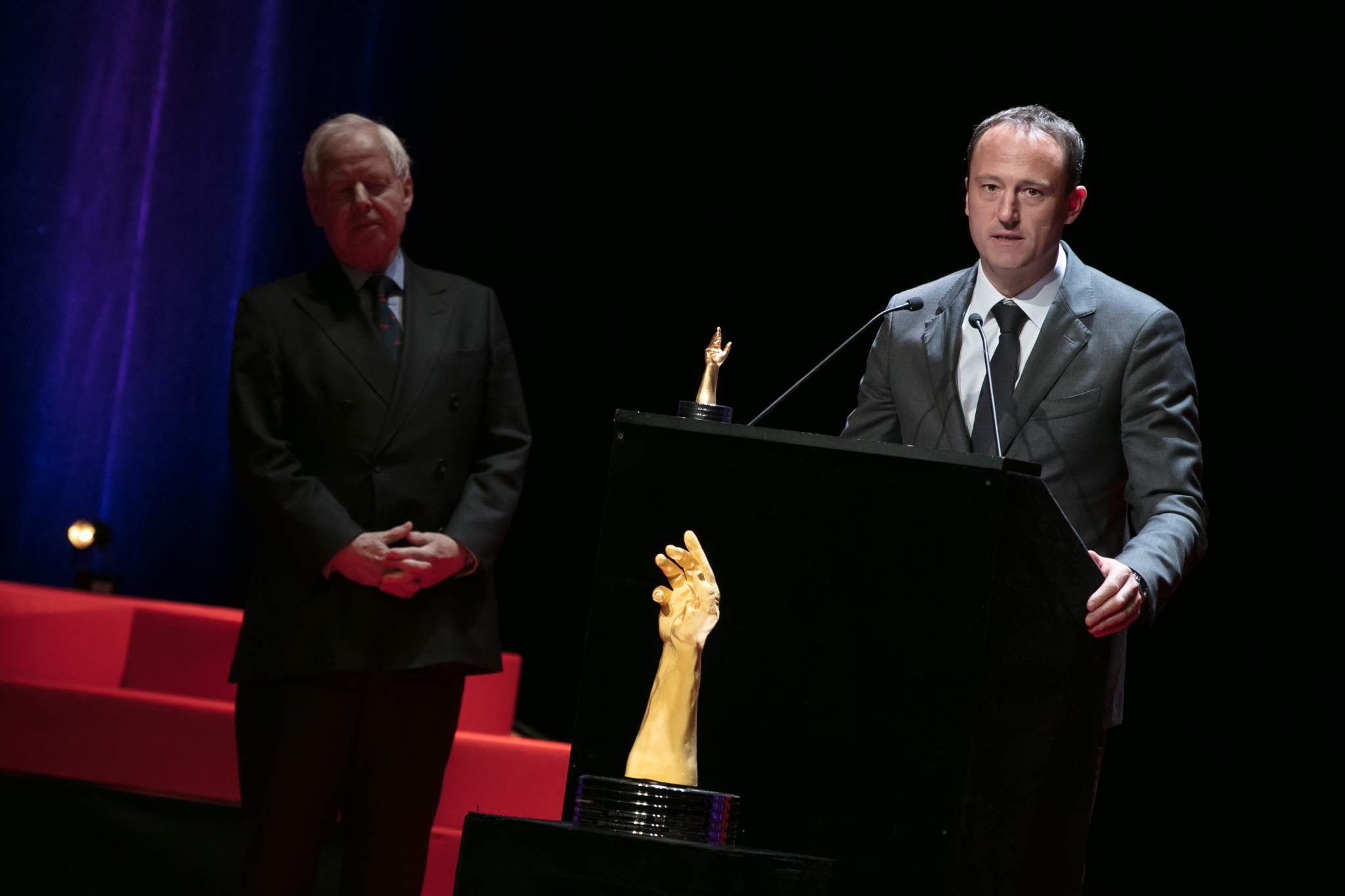 Prince Philipp von und zu Liechtenstein (Chairman of LGT) and Eric Pirson (Director of Tudor, winner of the « Petite Aiguille » Prize 2017)