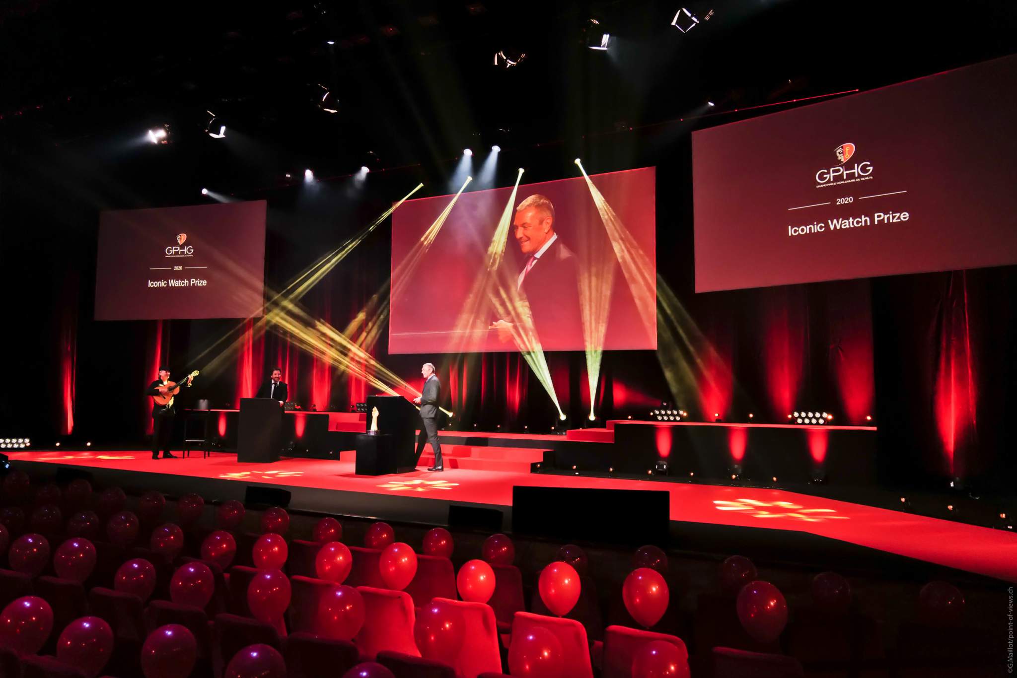 Jean-Christophe Babin, CEO de Bulgari, lauréat du Prix de la Montre Iconique 2020