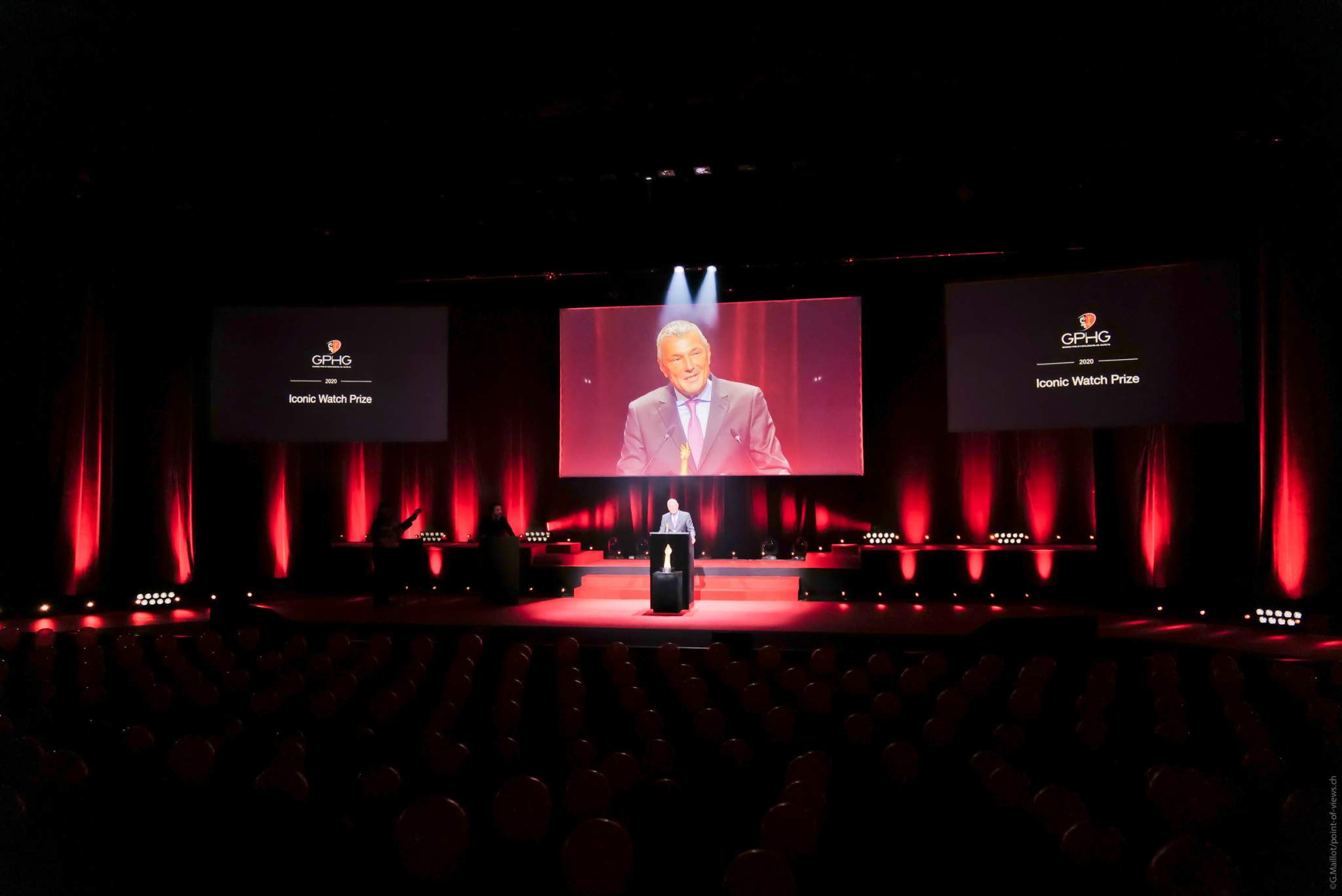 Jean-Christophe Babin, CEO de Bulgari, lauréat du Prix de la Montre Iconique 2020