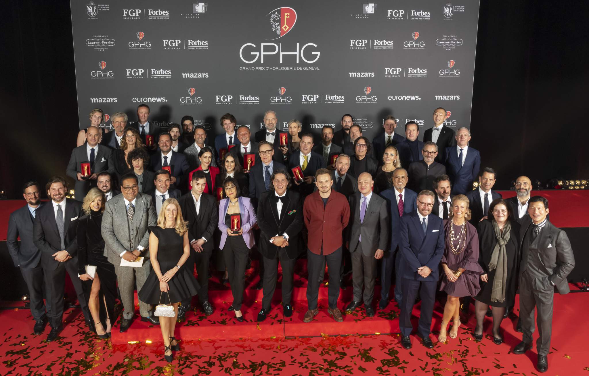 The winners and the members of the jury
