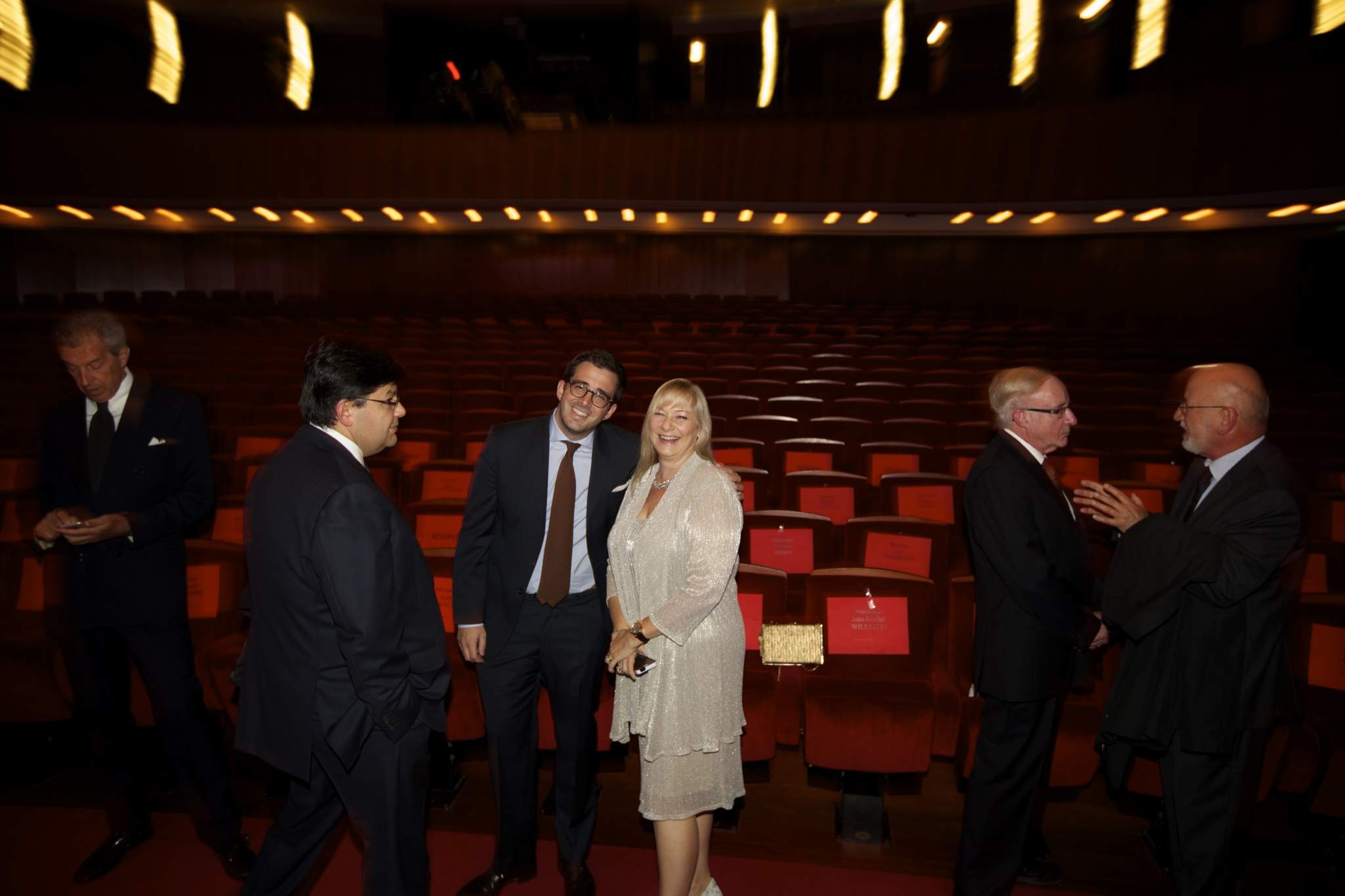 John Goldberger, Sean Li, Benjamin Clymer, Elizabeth Doerr, Dominique Fléchon et Jean-Philippe Arm (membres du jury du GPHG 2014)