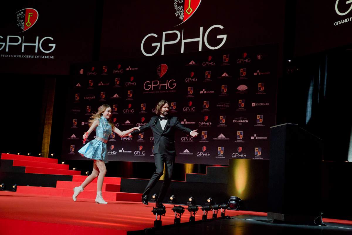 Solweig Lizlow et Frédéric Beigbeder (présentateurs de la cérémonie du GPHG 2013)